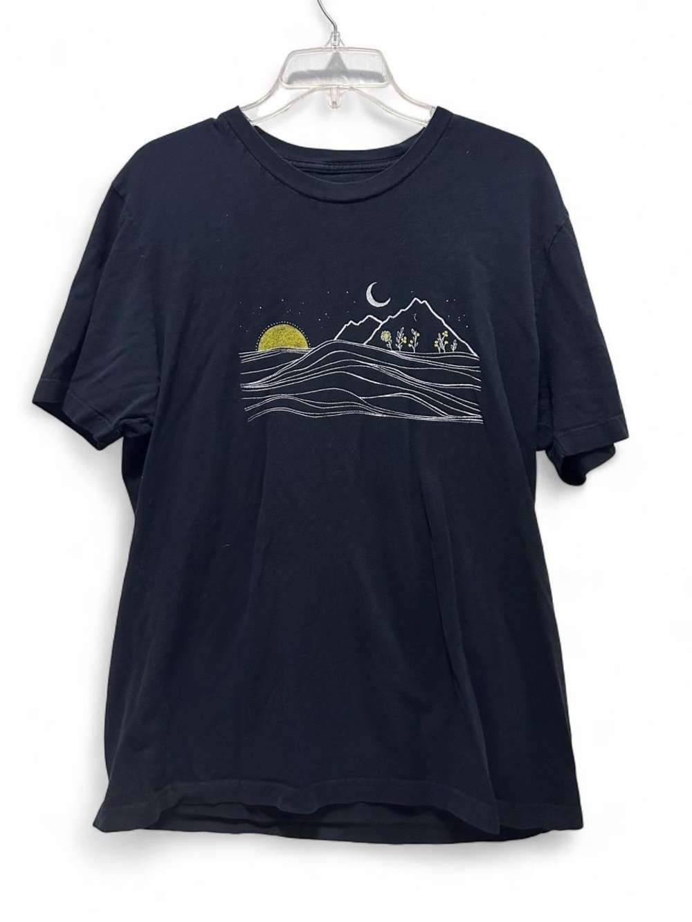 Black desert graphic cotton tee